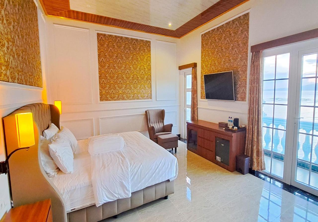 Gili Beachfront Suites غيلي تراوانغان المظهر الخارجي الصورة