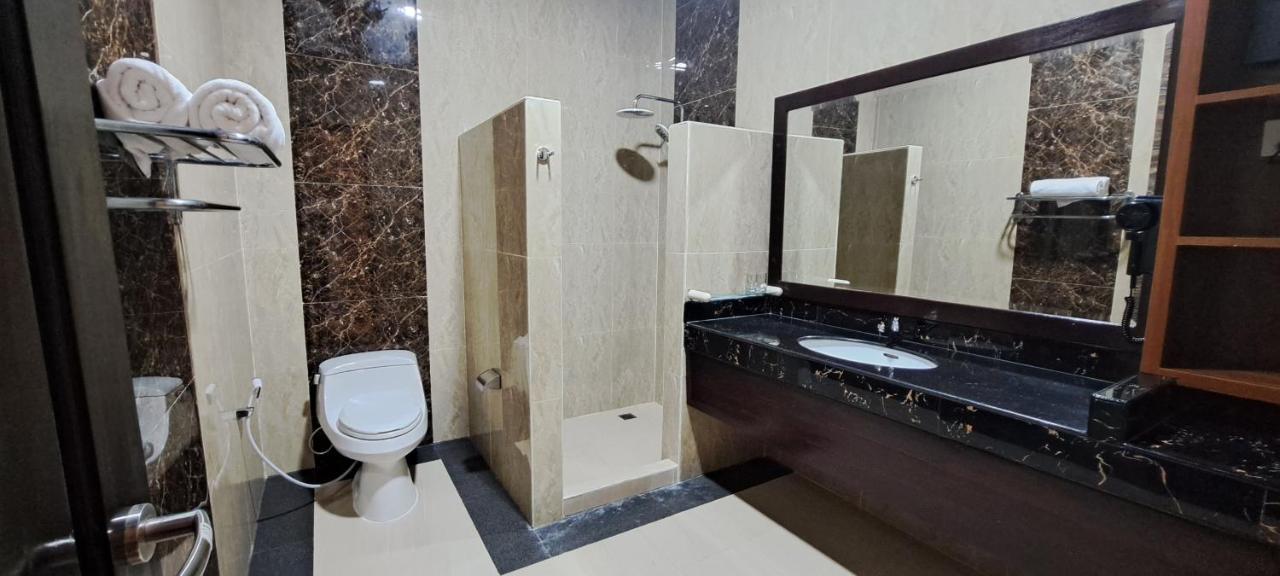 Gili Beachfront Suites غيلي تراوانغان المظهر الخارجي الصورة