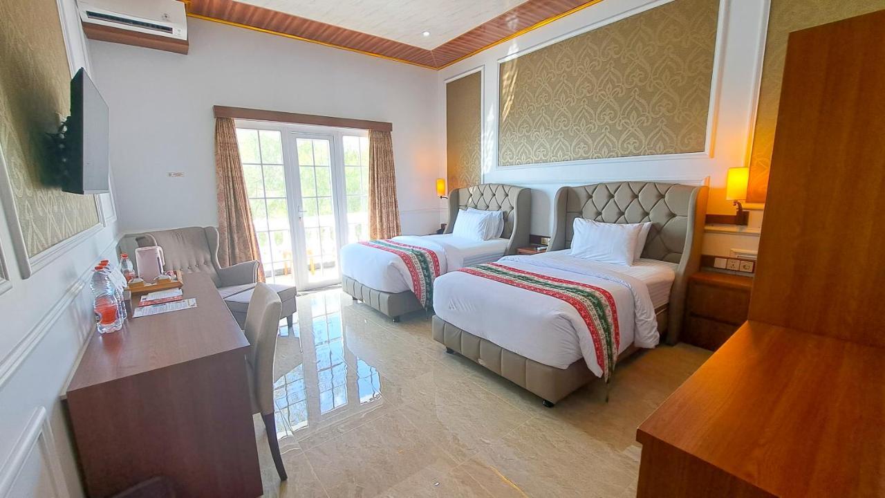 Gili Beachfront Suites غيلي تراوانغان المظهر الخارجي الصورة